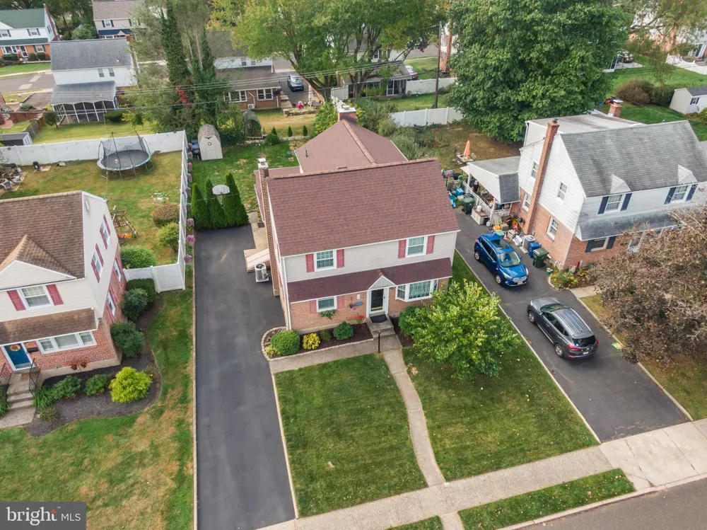 2944 KANES ROAD Willow Grove, PA 19090