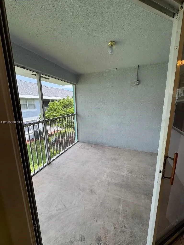 2610 SE 20th Ct #205-A Homestead, FL 33035