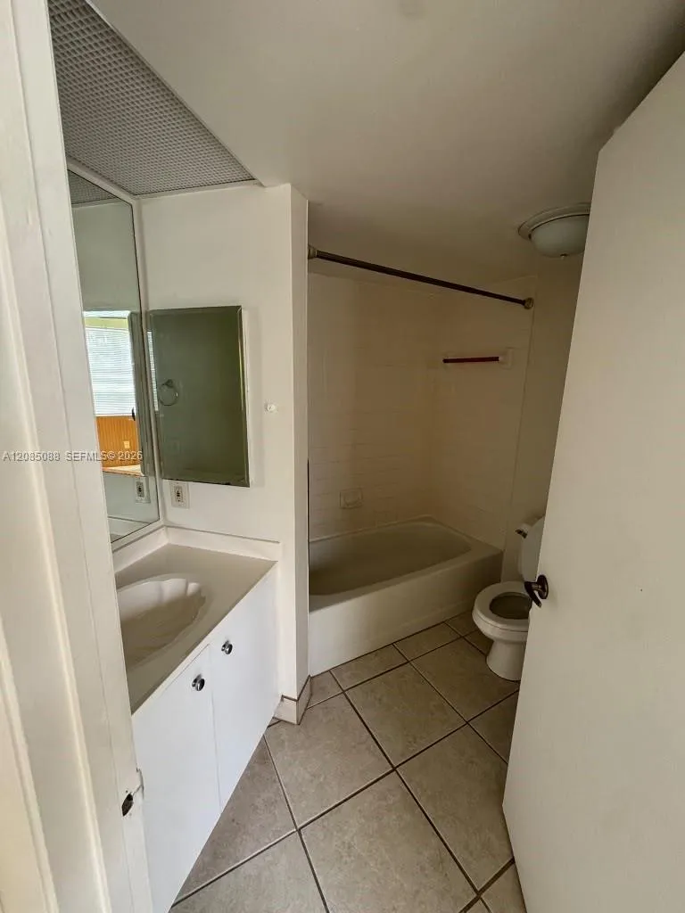 2610 SE 20th Ct #205-A Homestead, FL 33035