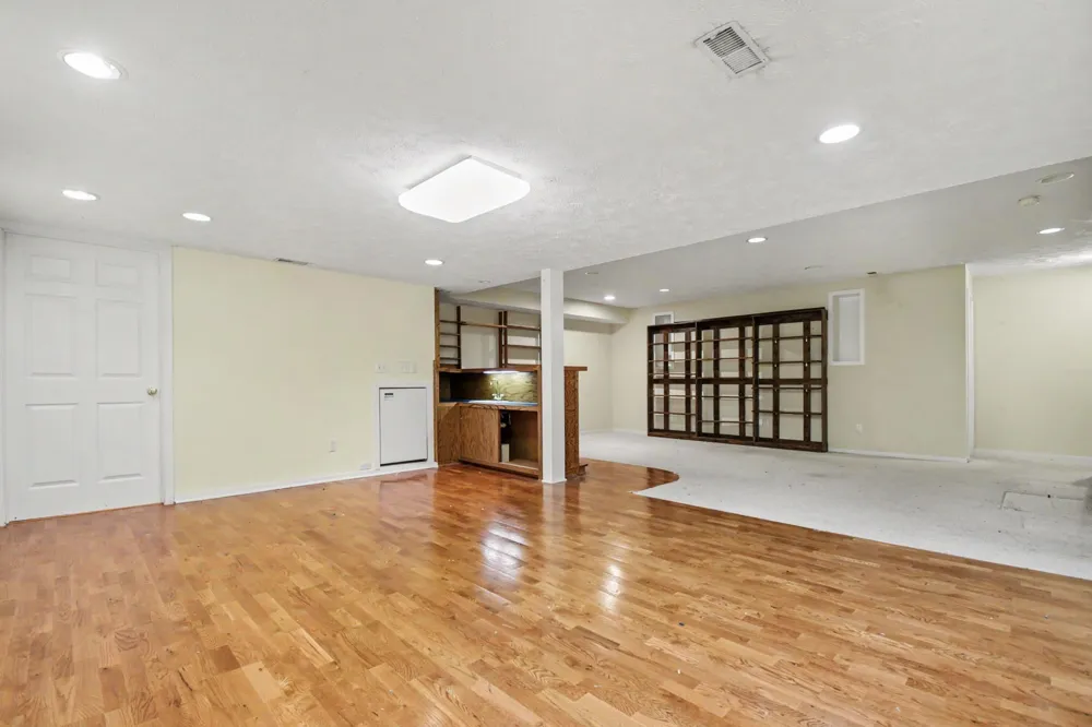 6039 Arroyo Vista Drive NE Rockford, MI 49341