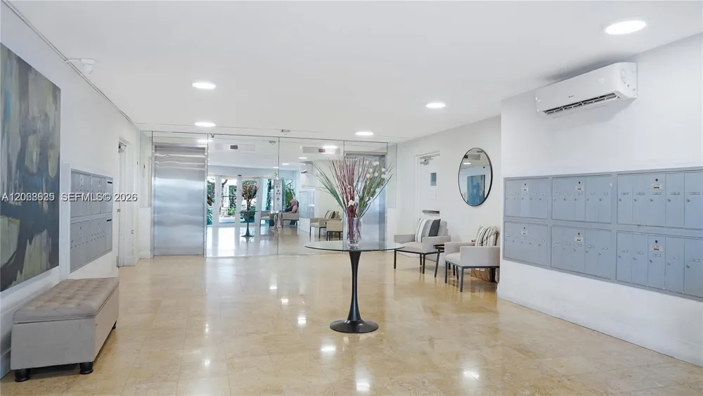 1750 James Ave #9J Miami Beach, FL 33139