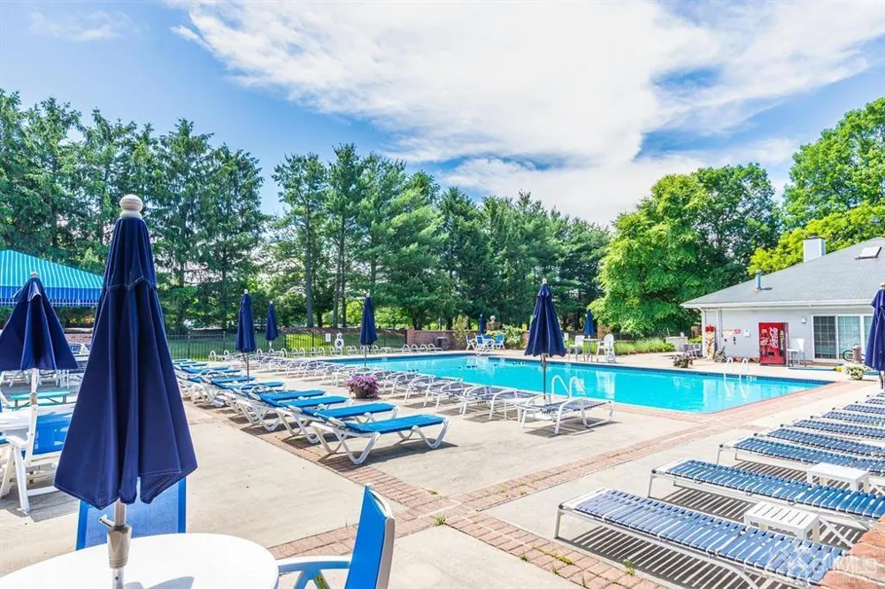 14 Albury Way North Brunswick, NJ 08902