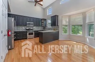 42 Pony Lane Flemington, NJ 08822