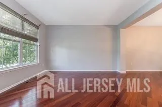 42 Pony Lane Flemington, NJ 08822