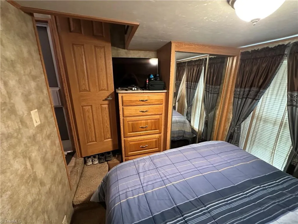 152 Cardinal Drive New London, NC 28127