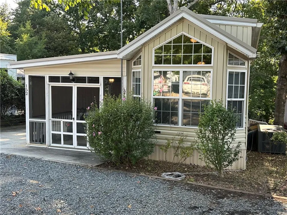 152 Cardinal Drive New London, NC 28127
