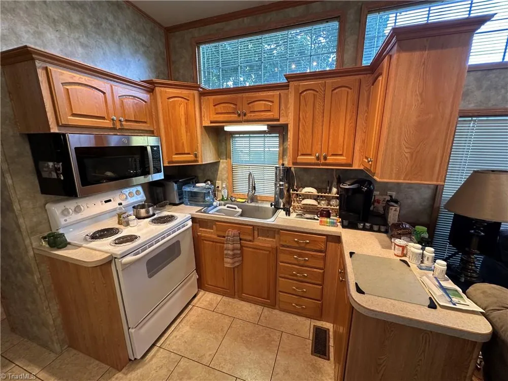 152 Cardinal Drive New London, NC 28127