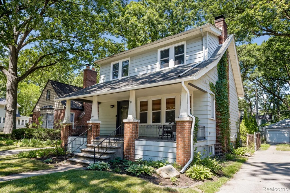 1007 E 6th Street Royal Oak City, MI 48067