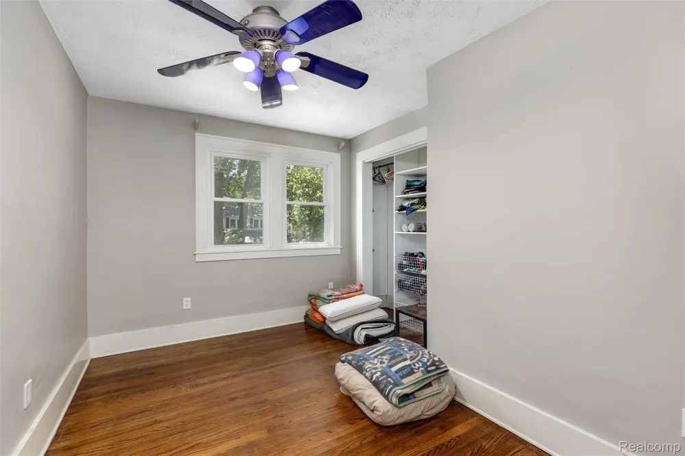 1007 E 6th Street Royal Oak City, MI 48067