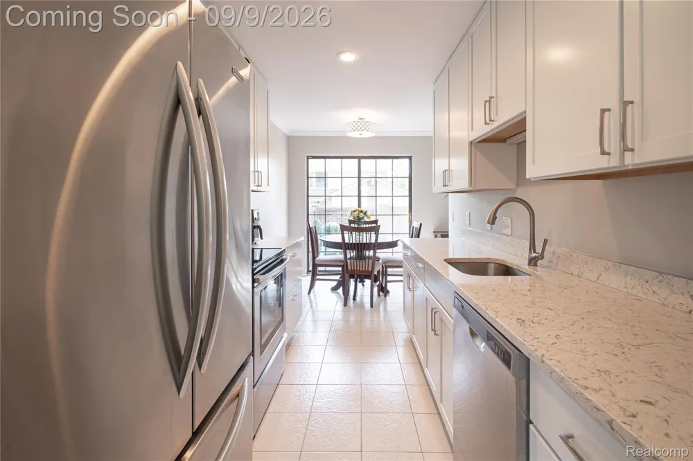 2846 Trailwood Drive Rochester Hills City, MI 48309