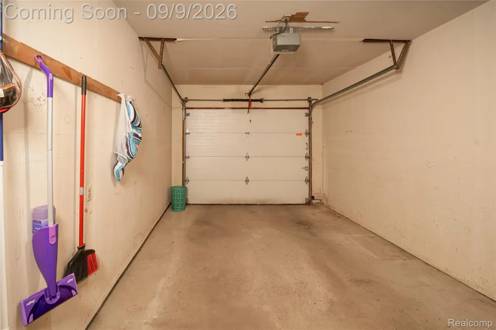 2846 Trailwood Drive Rochester Hills City, MI 48309