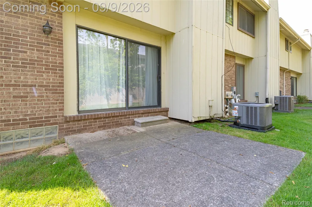 2846 Trailwood Drive Rochester Hills City, MI 48309