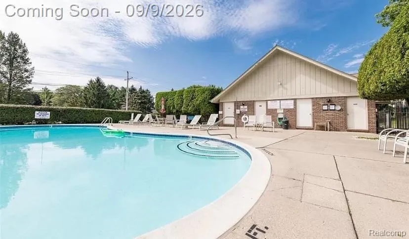 2846 Trailwood Drive Rochester Hills City, MI 48309