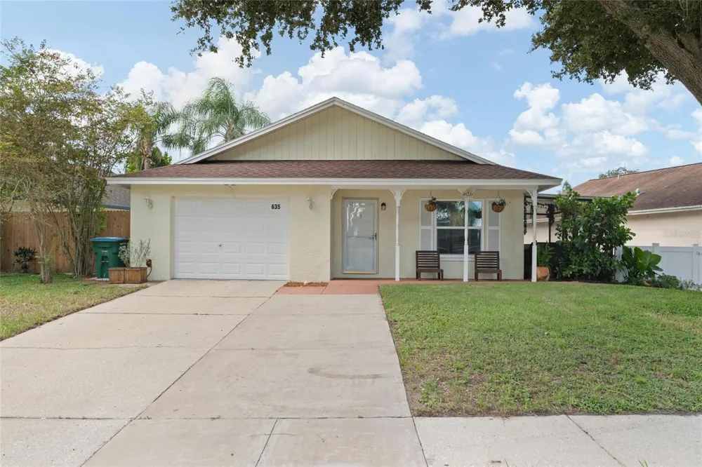 635 BELLINGHAM PLACE Palm Harbor, FL 34684