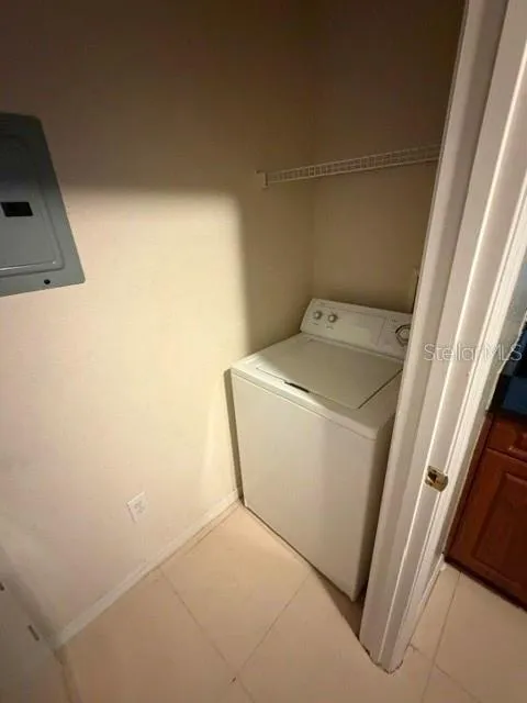 3561 CONROY ROAD #232 Orlando, FL 32839