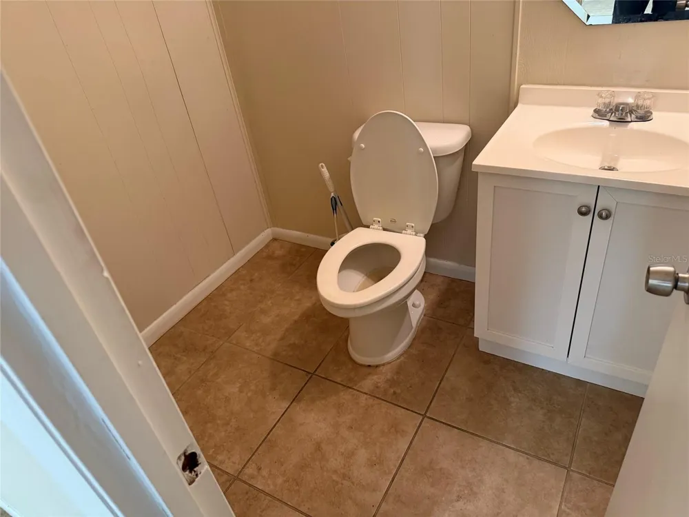 2708 NE 21ST WAY Gainesville, FL 32609