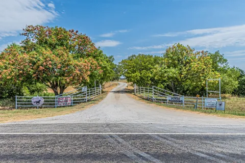 12146 FM2450 Highway