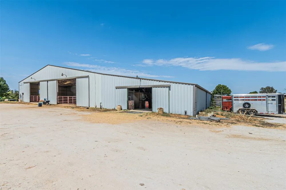 12146 FM2450 Highway Sanger, TX 76266