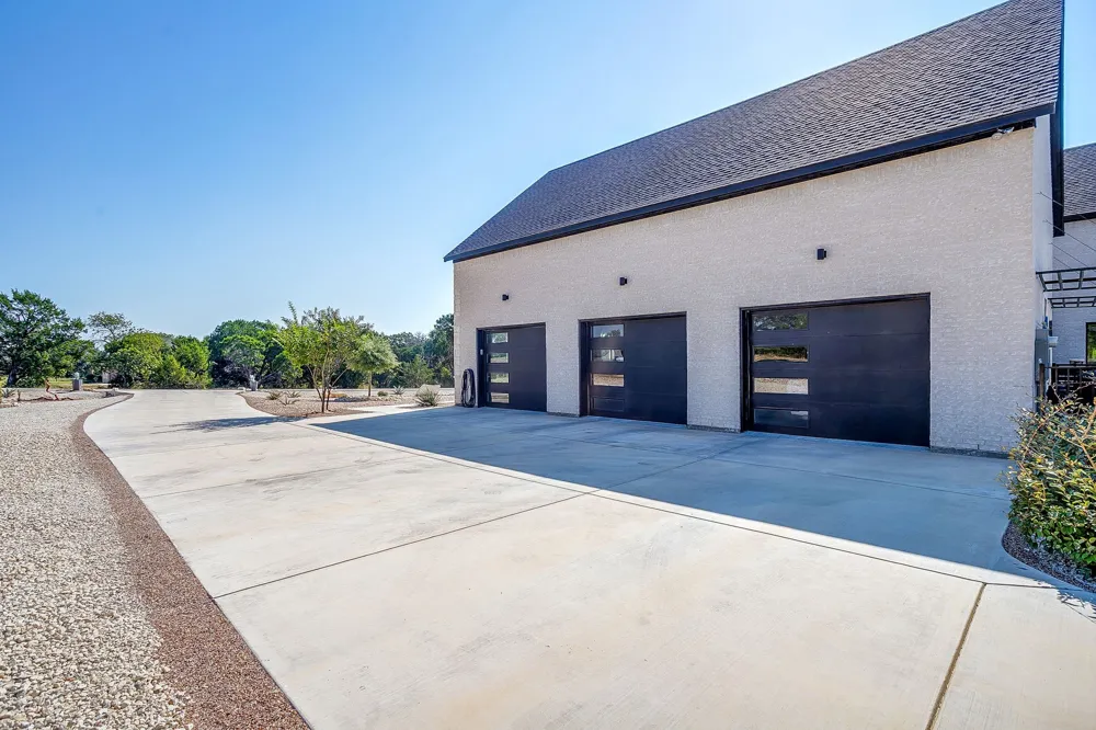 8104 Leven Link Street Cleburne, TX 76033