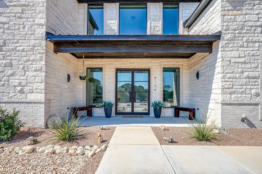8104 Leven Link Street Cleburne, TX 76033