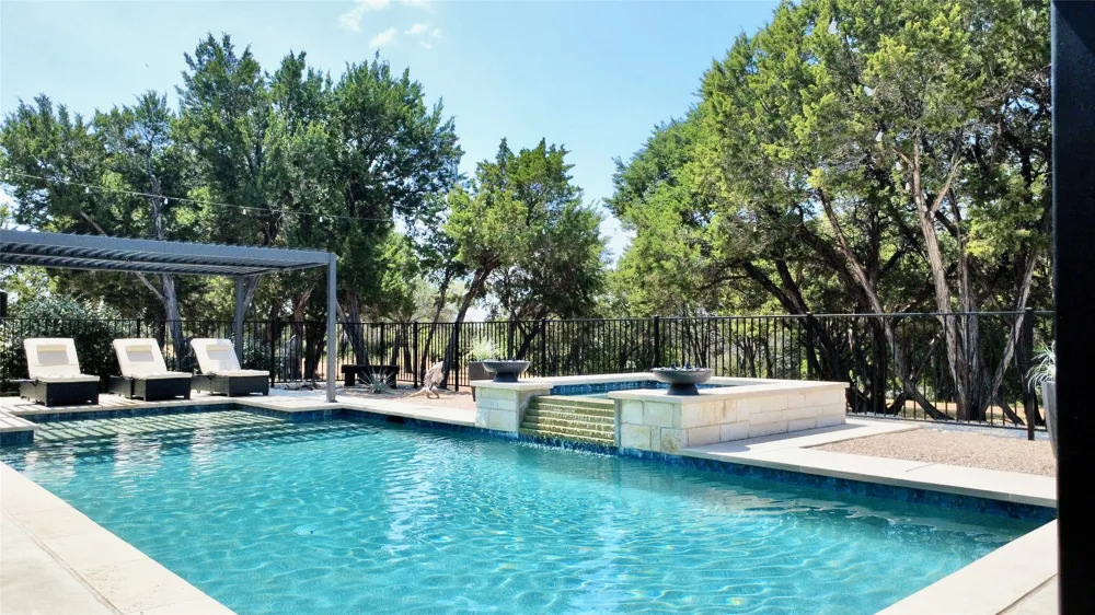 8104 Leven Link Street Cleburne, TX 76033