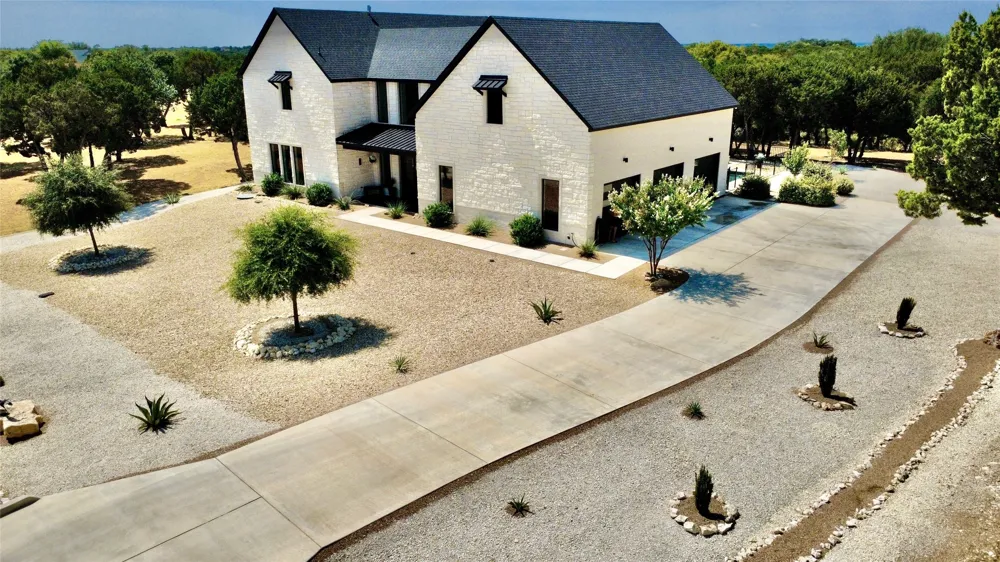 8104 Leven Link Street Cleburne, TX 76033