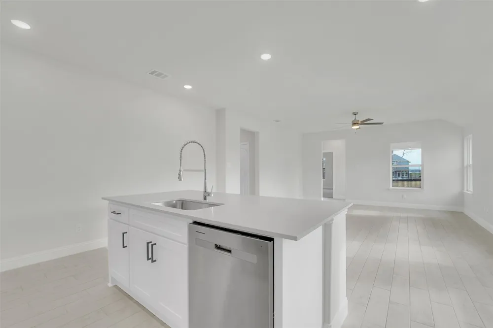 2901 Cantoni Creek Princeton, TX 75407