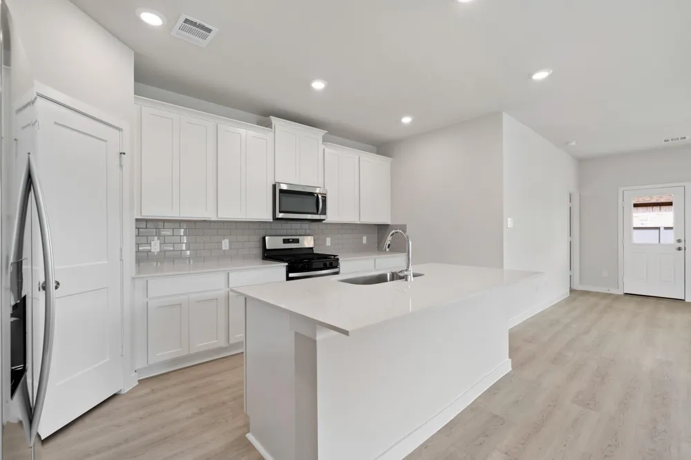 8030 Wandering Glider Drive Fulshear, TX 77441