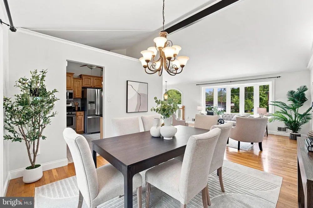 8926 CROMWELL DRIVE Springfield, VA 22151