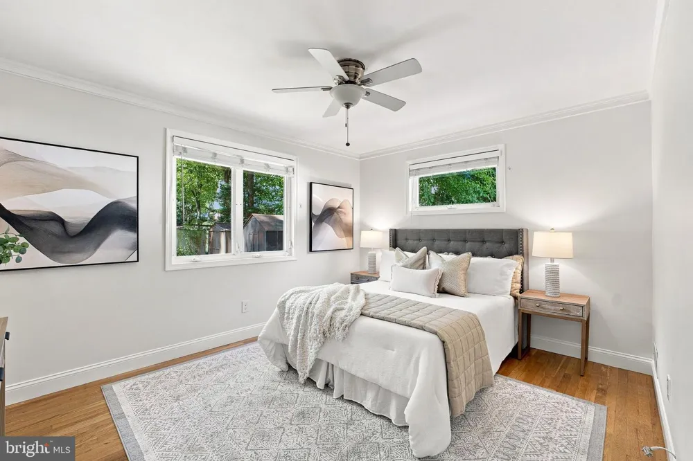 8926 CROMWELL DRIVE Springfield, VA 22151