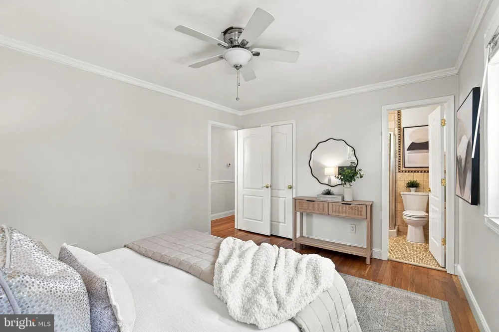 8926 CROMWELL DRIVE Springfield, VA 22151