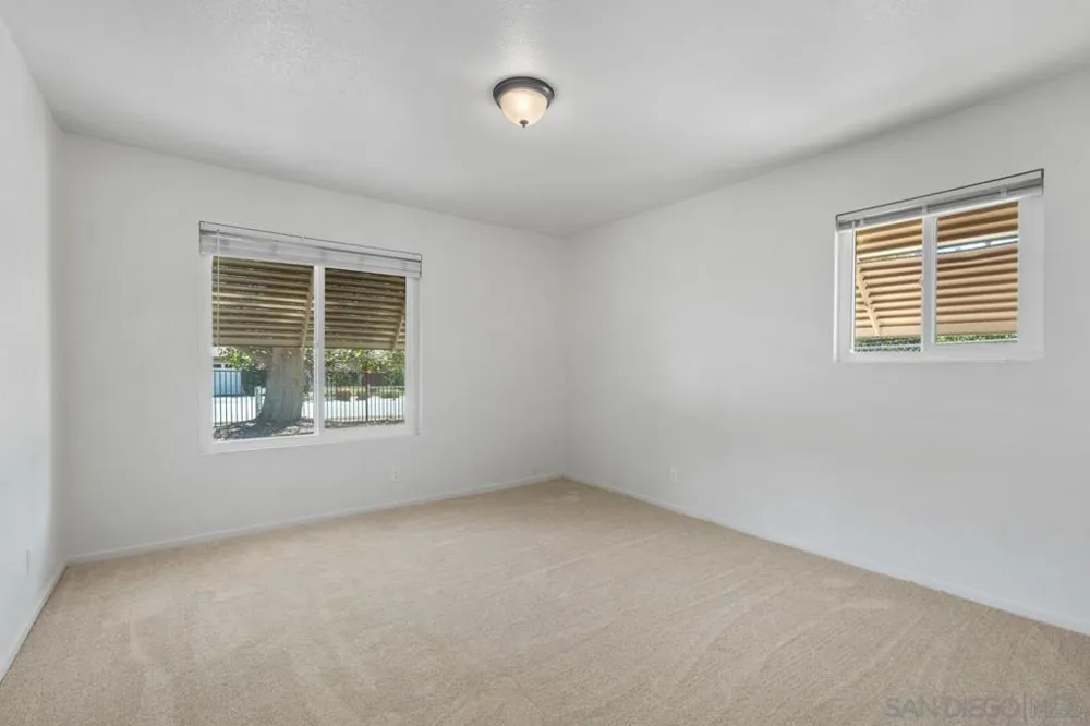 1242 Hillcrest Lane Fallbrook, CA 92028