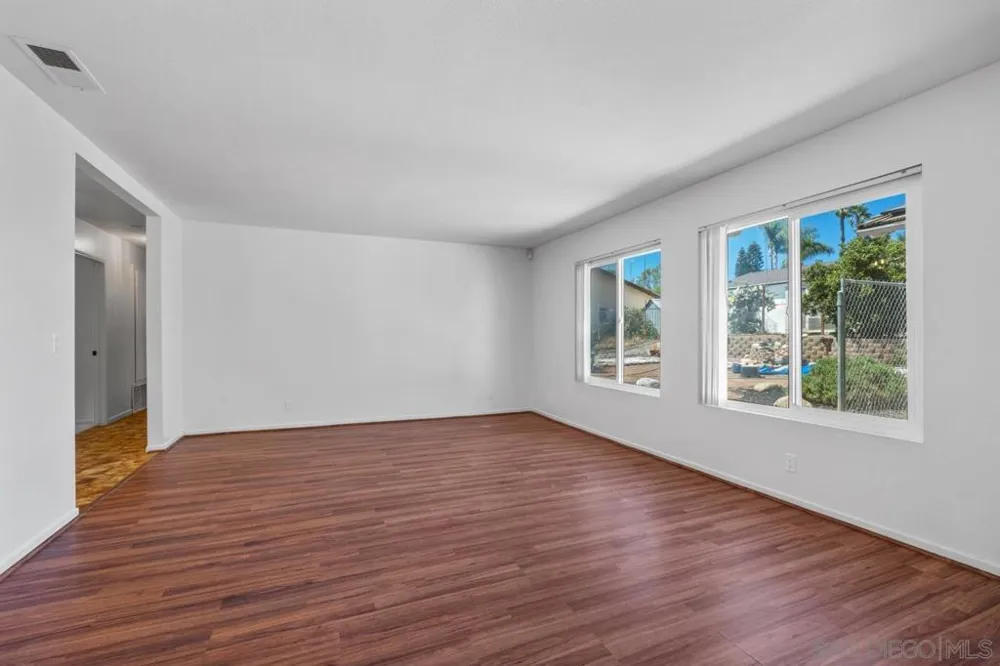 1242 Hillcrest Lane Fallbrook, CA 92028