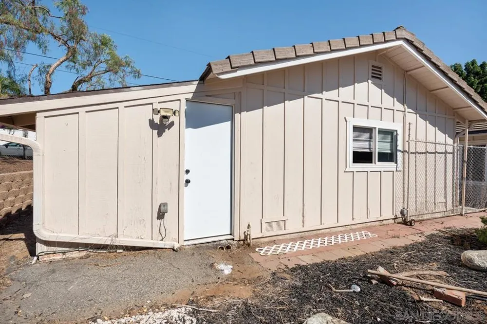 1242 Hillcrest Lane Fallbrook, CA 92028