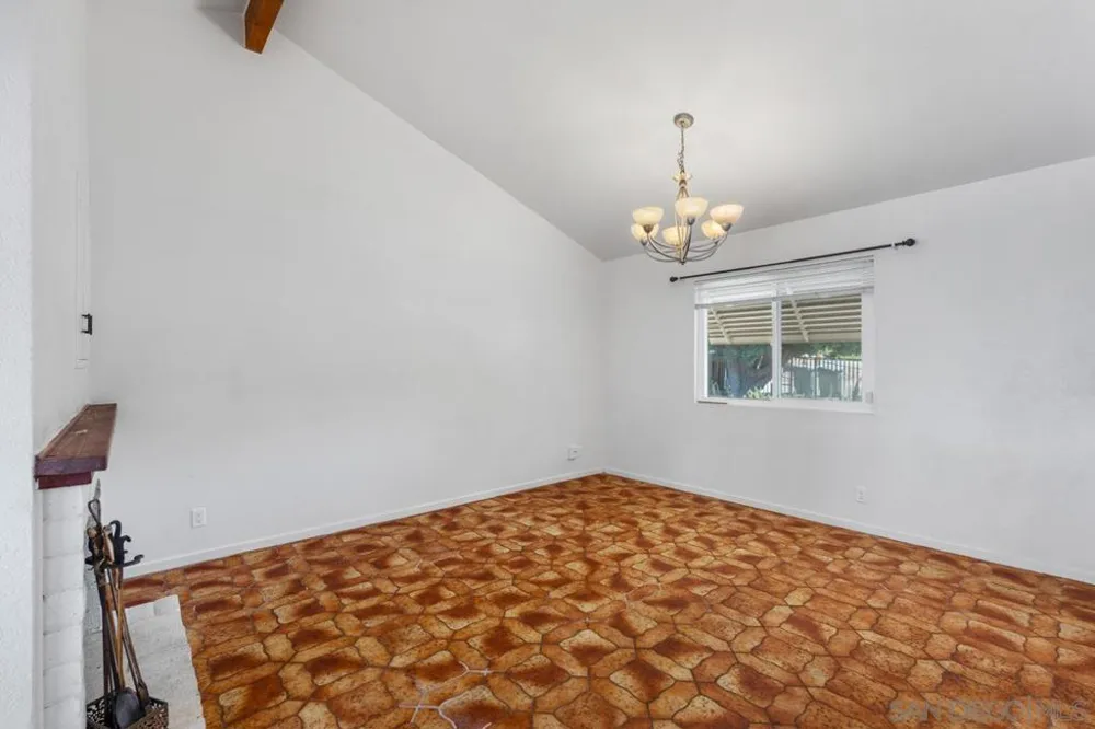1242 Hillcrest Lane Fallbrook, CA 92028