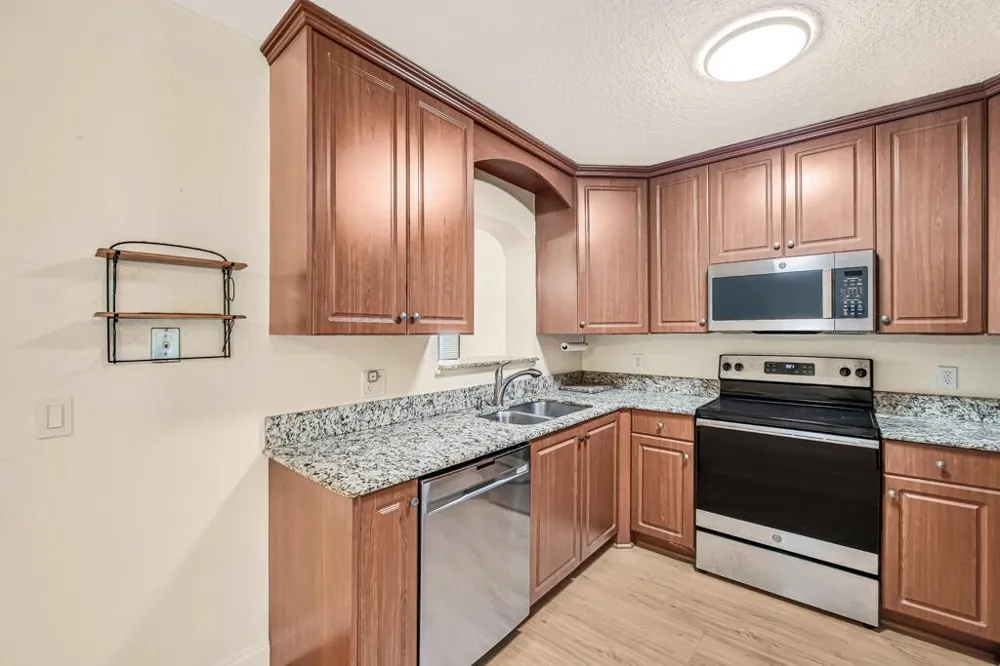 427 Las Palmas Street Royal Palm Beach, FL 33411