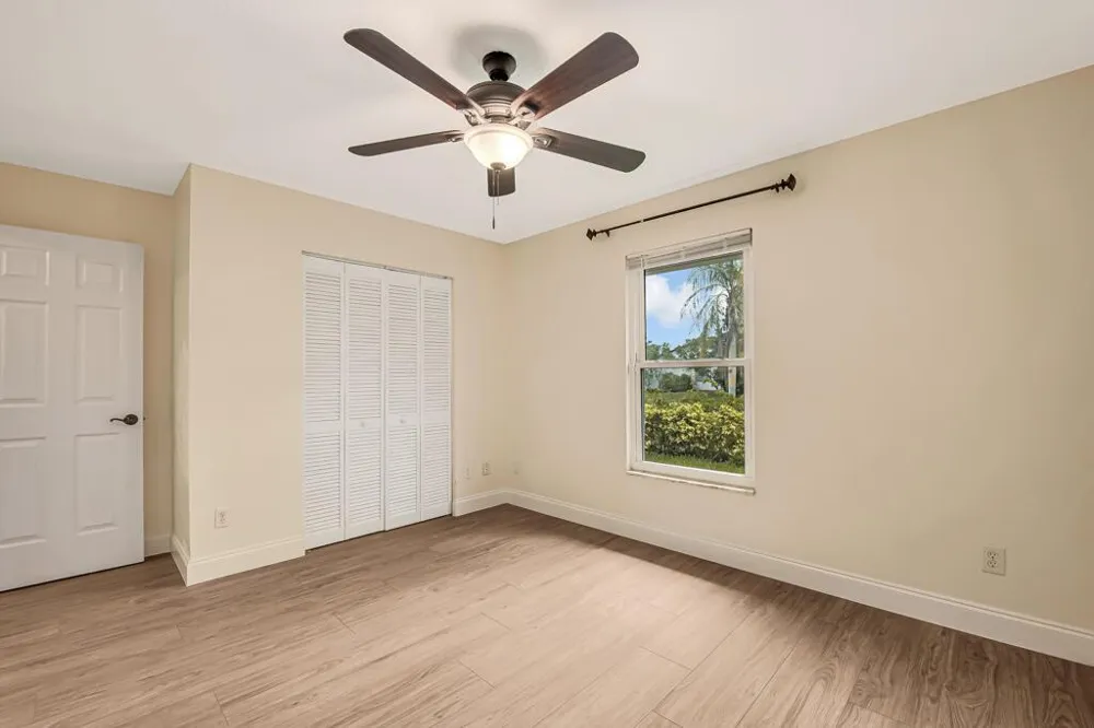 427 Las Palmas Street Royal Palm Beach, FL 33411