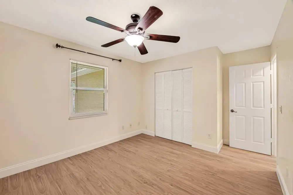427 Las Palmas Street Royal Palm Beach, FL 33411