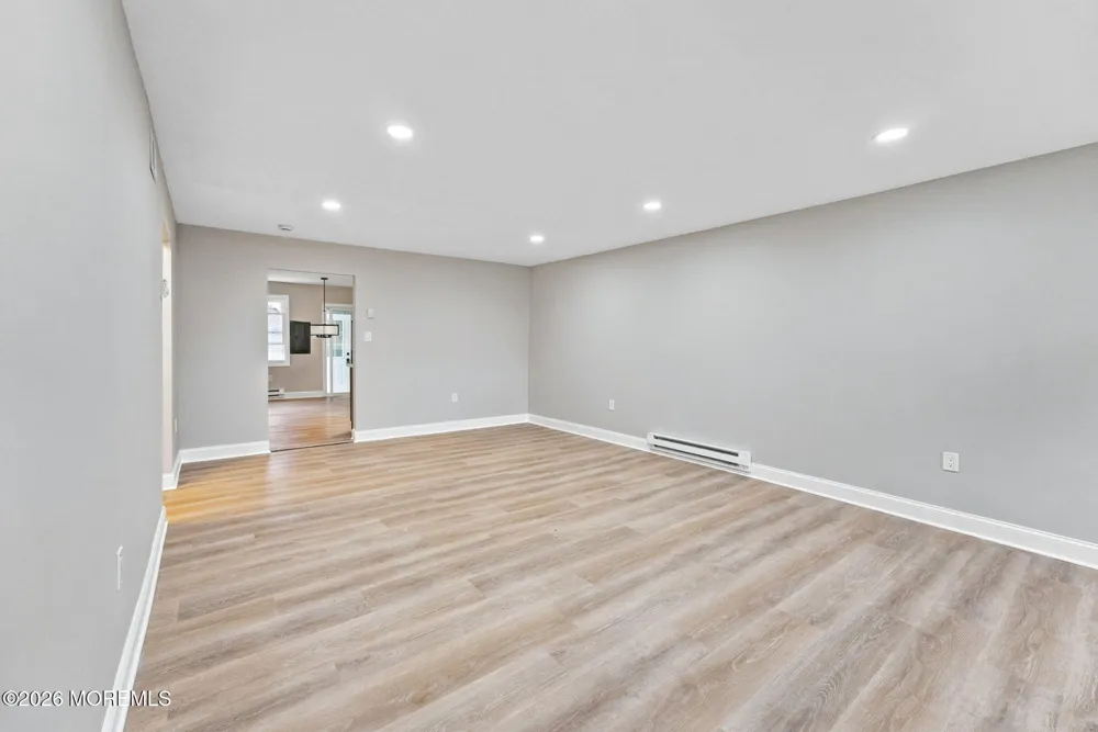 61 Piazza Vittoria Freehold, NJ 07728