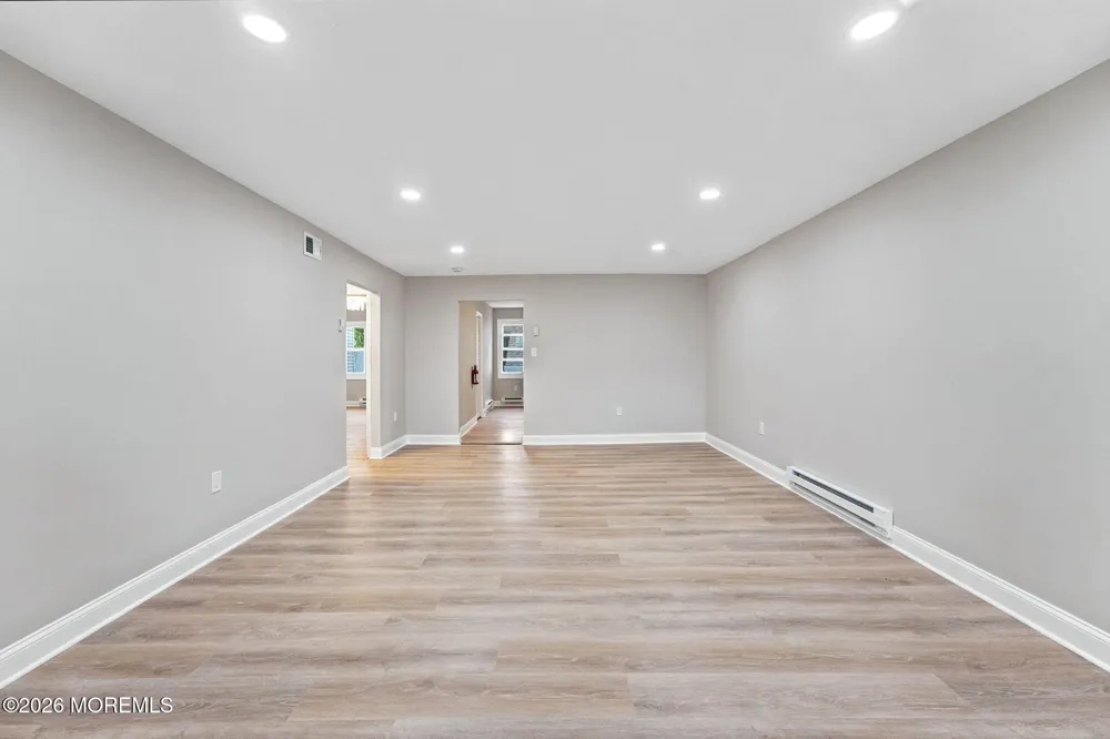 61 Piazza Vittoria Freehold, NJ 07728