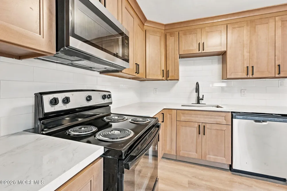 61 Piazza Vittoria Freehold, NJ 07728