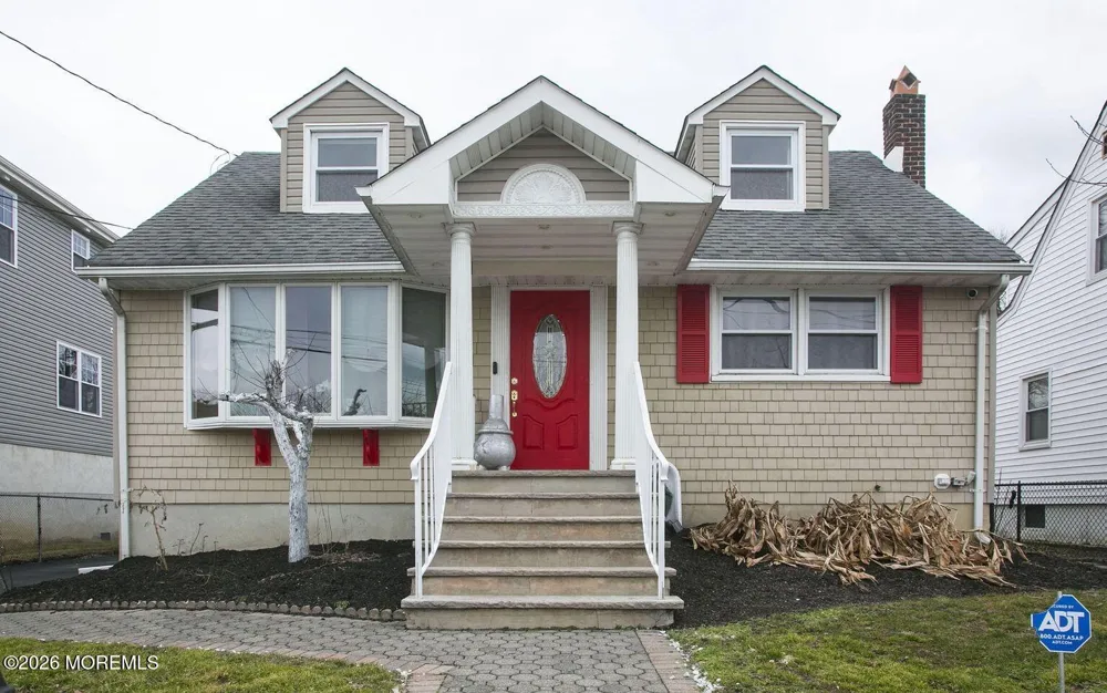 64 Waackaack Avenue Keansburg, NJ 07734