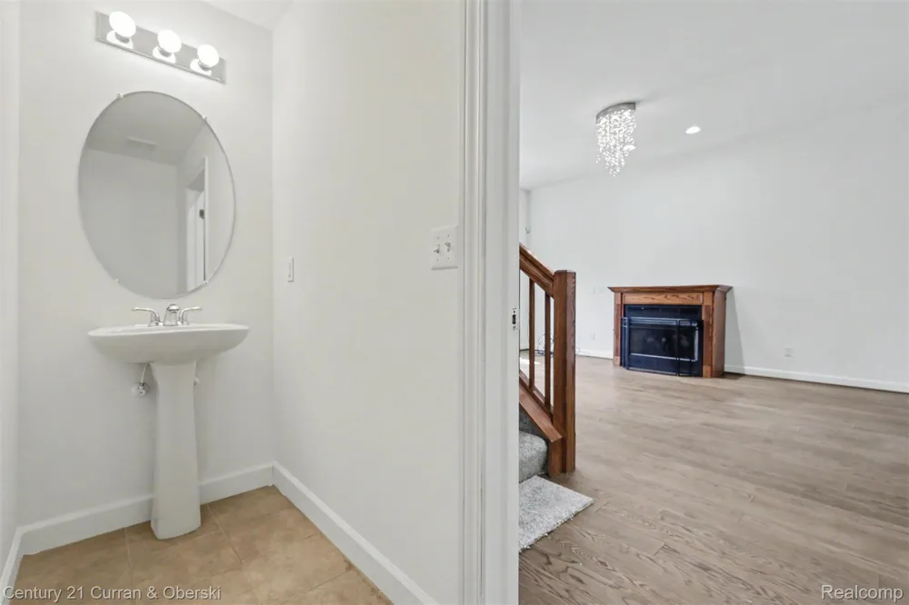 108 Adelaide Street Detroit City, MI 48201