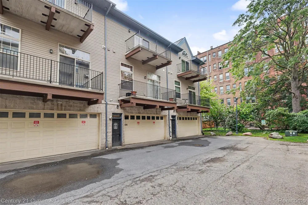 108 Adelaide Street Detroit City, MI 48201