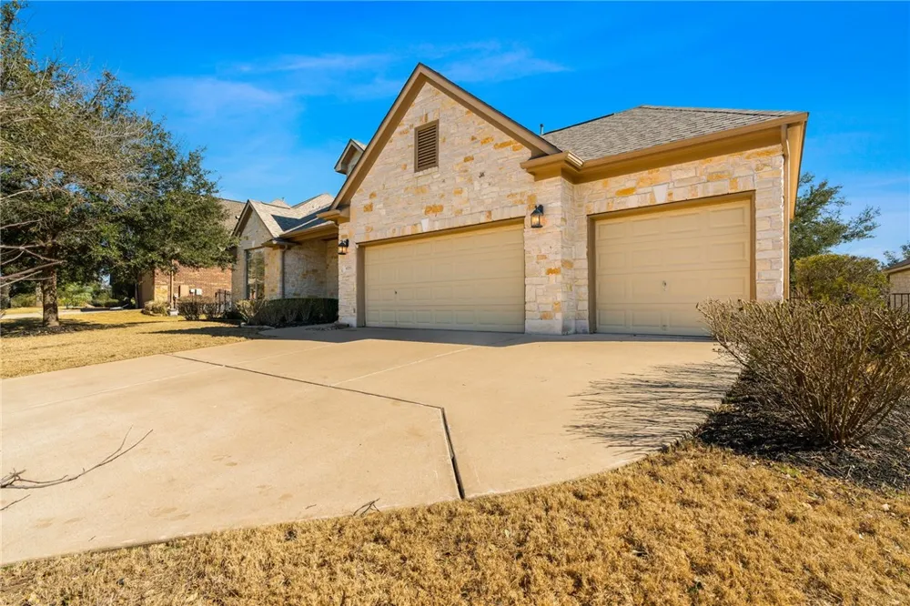 4705 Mont Blanc Drive Bee Cave, TX 78738