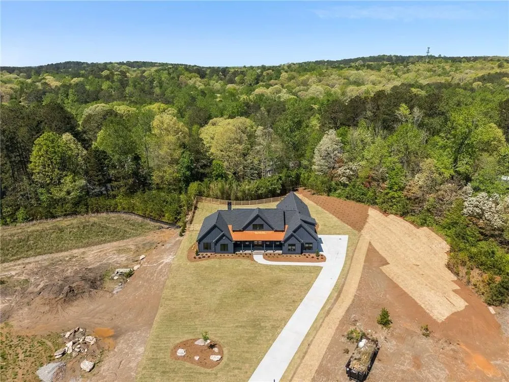 239 Aberdeen Way Woodstock, GA 30188