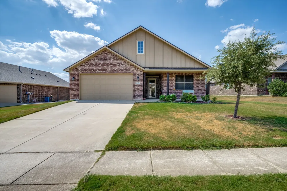 23 Kramer Lane Sanger, TX 76266