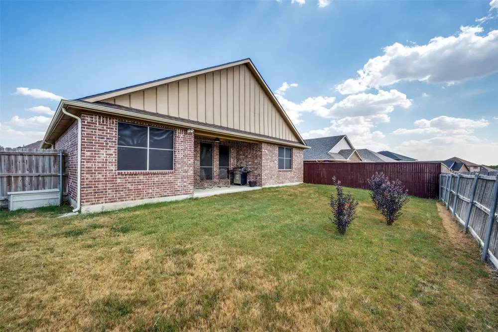 23 Kramer Lane Sanger, TX 76266