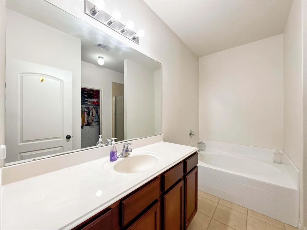 2019 Heath Ridge Lane Rosenberg, TX 77469