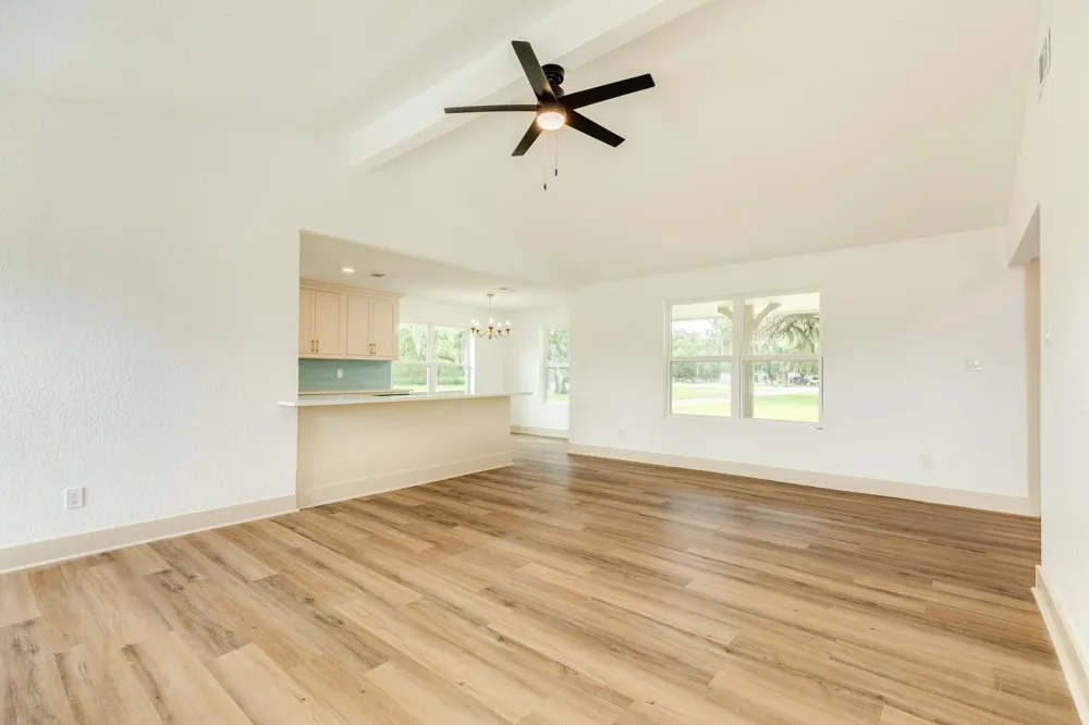 16508 County Road 729 Brazoria, TX 77422